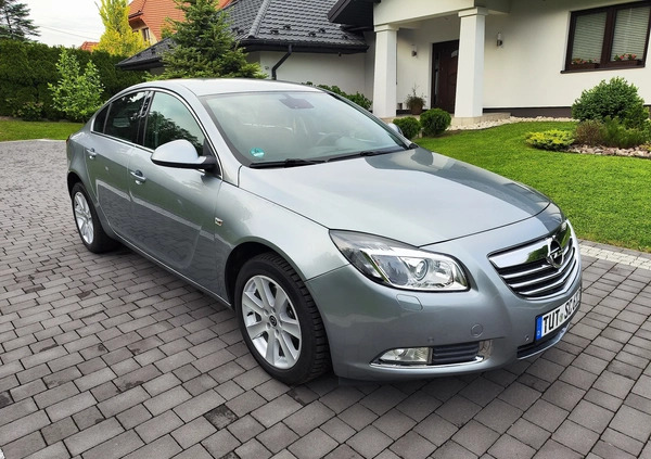 Opel Insignia cena 31700 przebieg: 186000, rok produkcji 2013 z Zwoleń małe 301